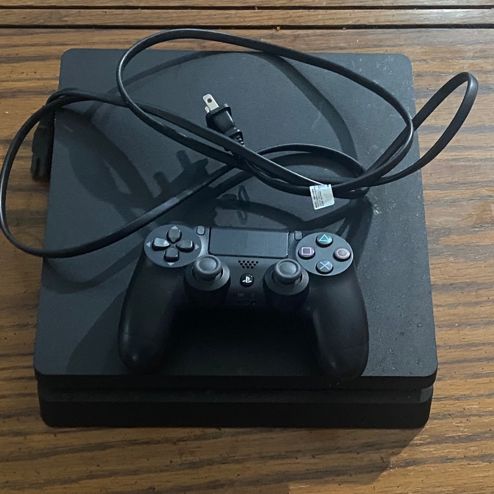 Sony Gaming Console with Controller - Black